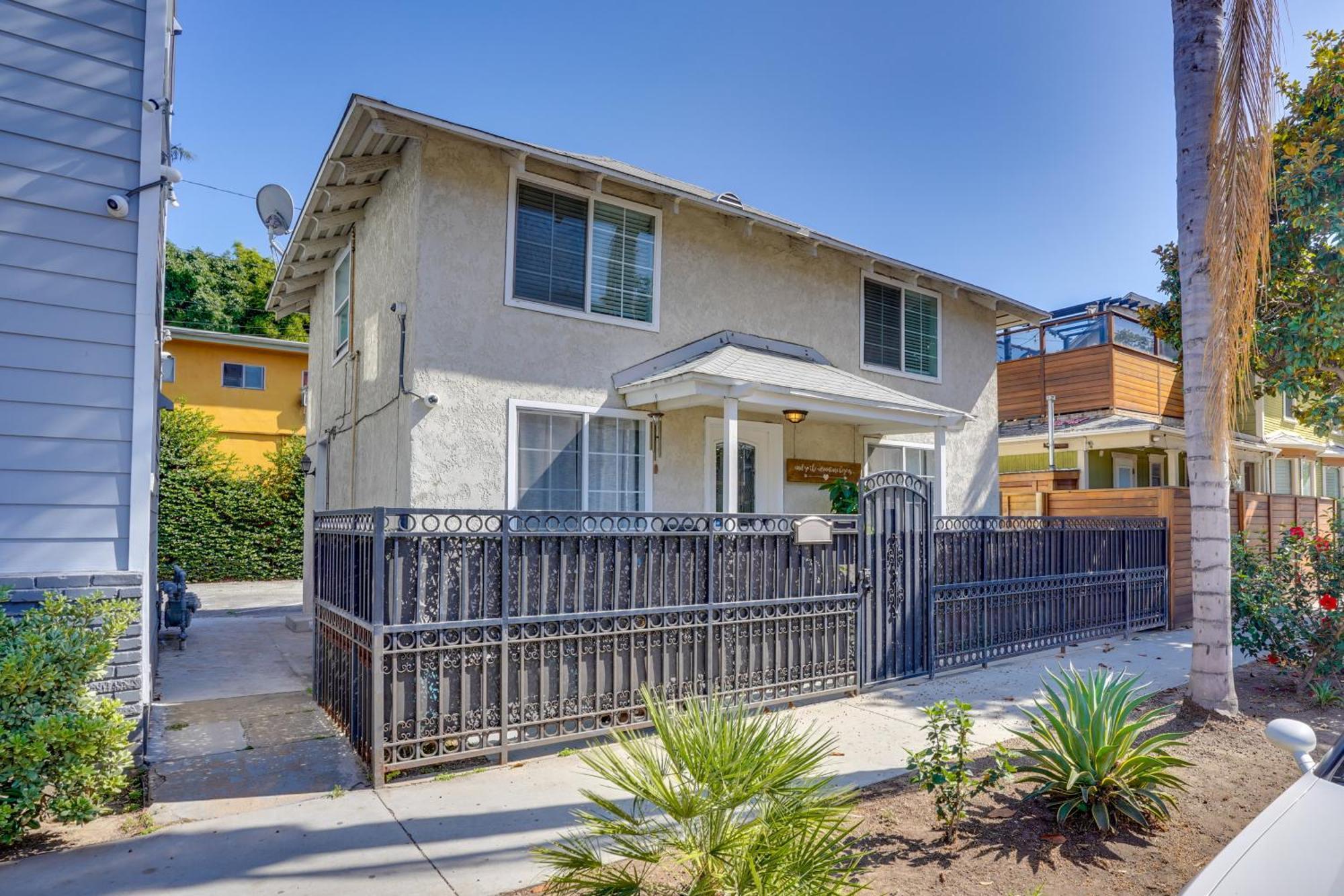 Fully Remodeled Downtown Long Beach Home! Exterior photo