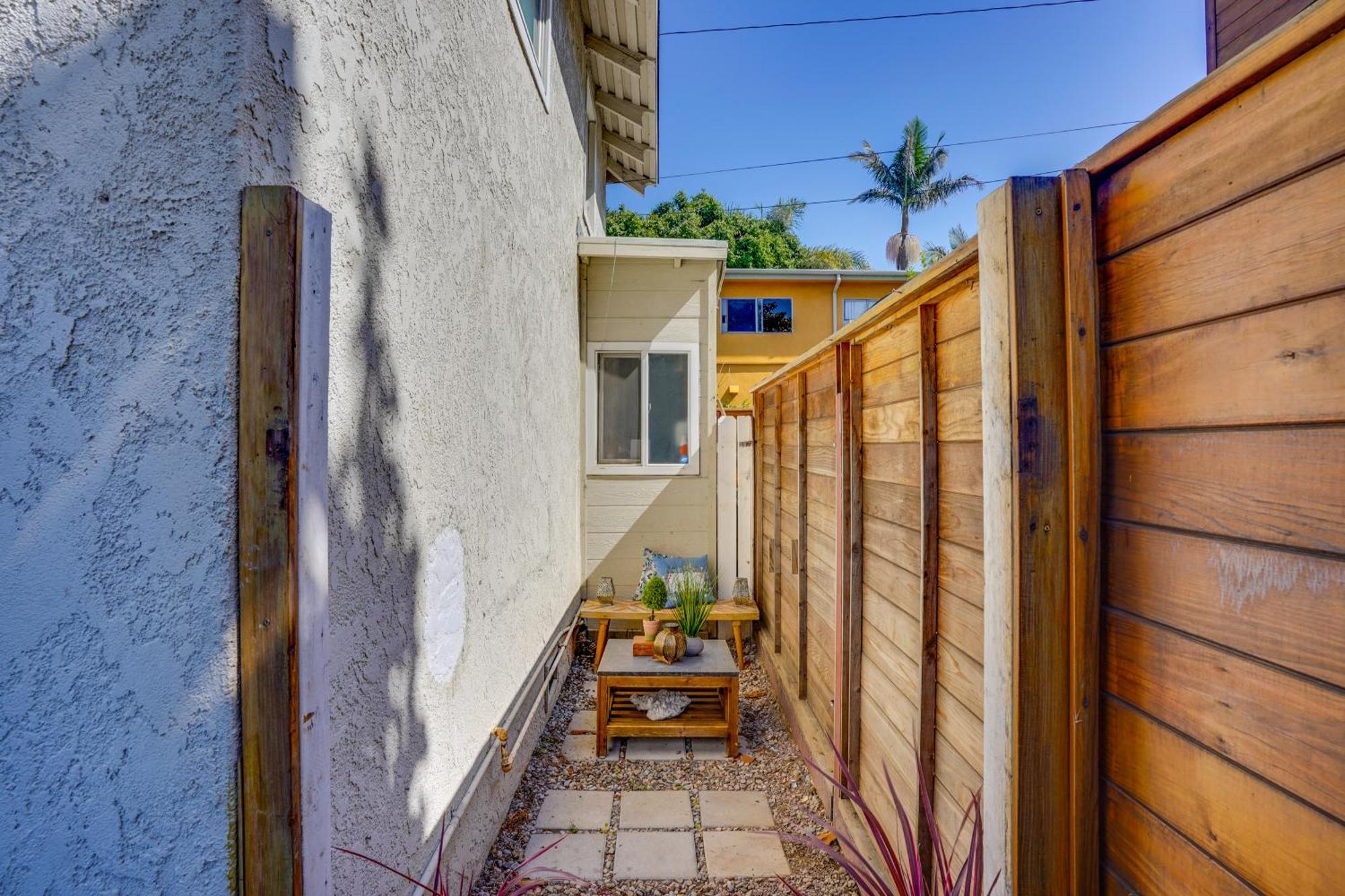 Fully Remodeled Downtown Long Beach Home! Exterior photo